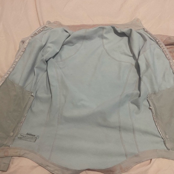 Lululemon size 6 - Picture 4 of 5